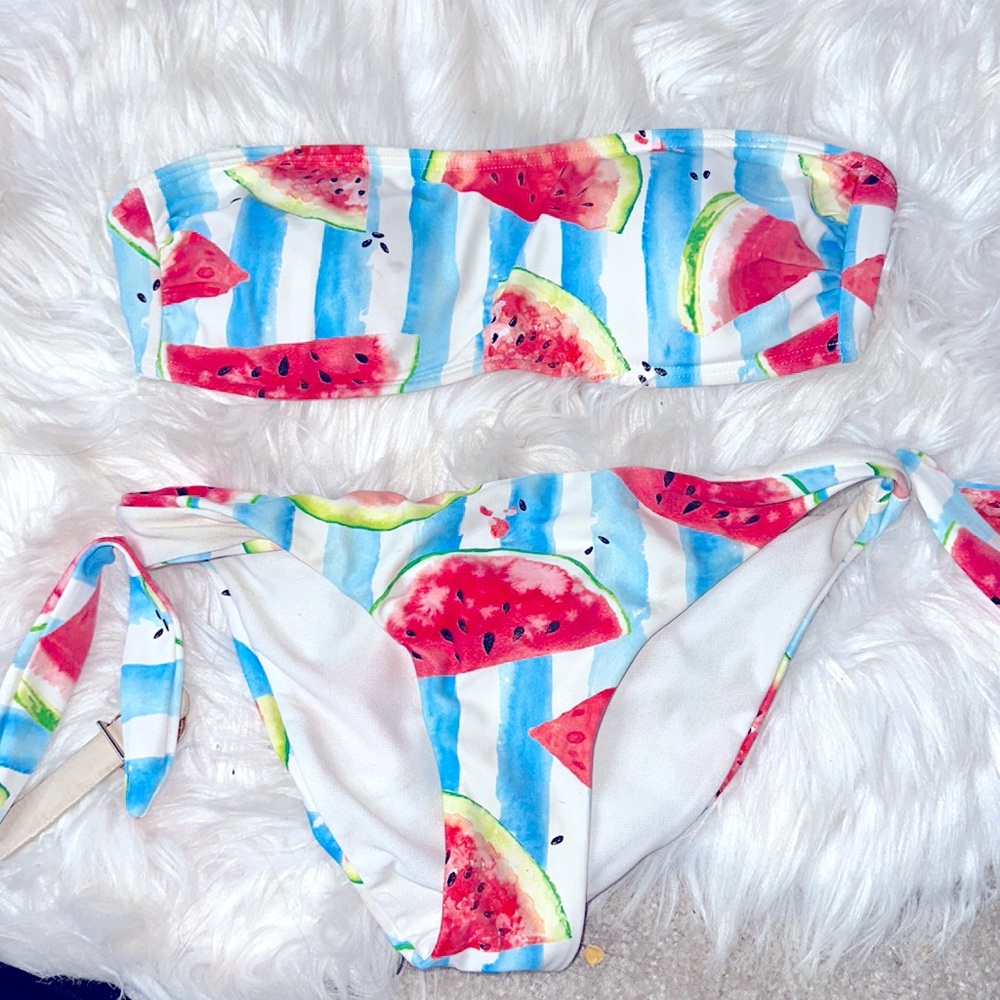 ✨•Cute WATERMELON bikini limited edition•✨